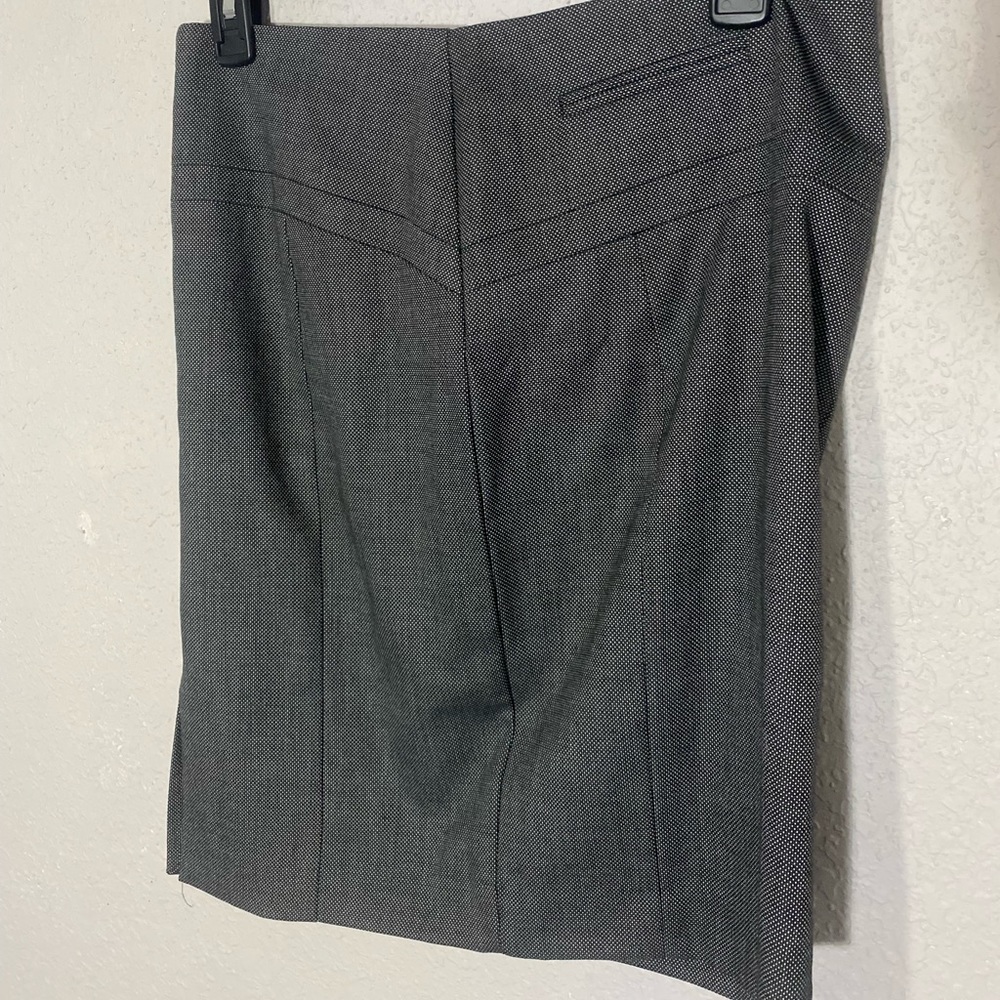 Express Skirt, Pencil Skirt, Business Attire, Polkadot Print, Size 4, NWT